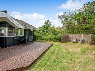 Holiday Home Leona - 250m to the inlet by Interhome - 6