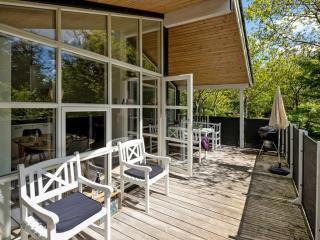 Holiday Home Elena - 800m to the inlet by Interhome - 3