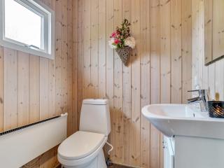 Holiday Home Tord - 350m from the sea by Interhome - 7