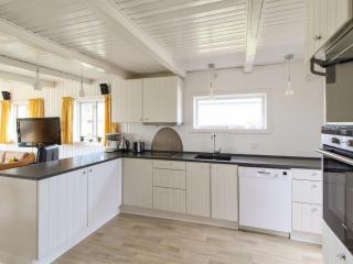 Holiday Home Lillebror - 200m from the sea by Interhome - 4