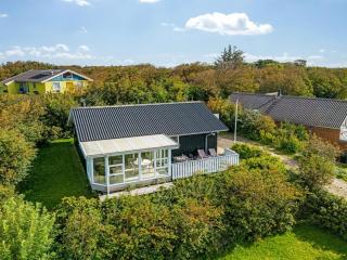 Holiday Home Brenda - 300m to the inlet by Interhome - 5