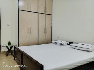 Street 7 Apartment - 8