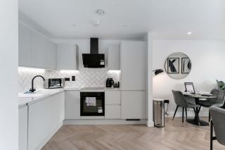Fabulous 1BED Flat in Central Manchester w Balcony - 8