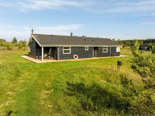 Holiday Home Sulki - 3-5km from the sea by Interhome - 2