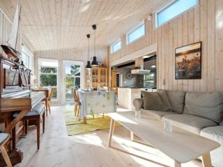 Holiday Home Eroll - 1-8km from the sea by Interhome - 7