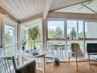 Holiday Home Aameek - 3km from the sea by Interhome - 3