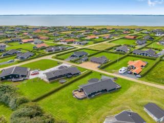 Holiday Home Lucio - 350m to the inlet by Interhome - 8