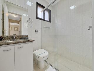 Perto da praia - Ar Condicionado - Garagem - 3 Qts - 6