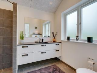 Holiday Home Adela - 1km from the sea by Interhome - 1