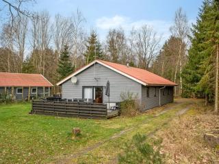 Holiday Home Anine - 200m to the inlet by Interhome - 1