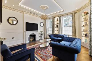 3 Bedroom Flat in London - 6