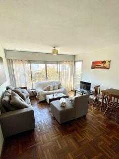 Departamento Amplio y Luminoso en Pocitos - 9