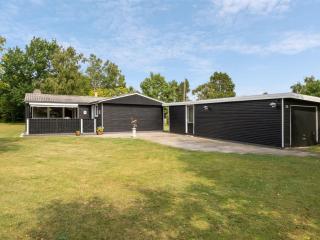 Holiday Home Teofan - 500m from the sea by Interhome - 8