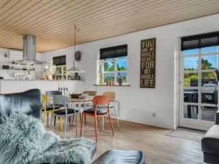 Holiday Home Christina - 300m to the inlet by Interhome - 4