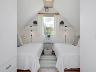 Holiday Home Botwith - 400m from the sea by Interhome - 1