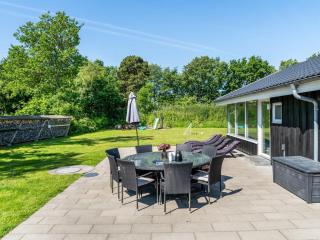 Holiday Home Nina - 700m to the fjord by Interhome - 1