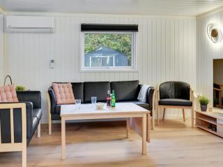 Holiday Home Nina - 700m to the fjord by Interhome - 3