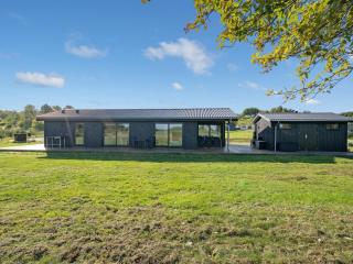 Holiday Home Sighref - 300m from the sea by Interhome - 6