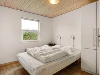 Holiday Home Lirim - 50m from the sea by Interhome - 2