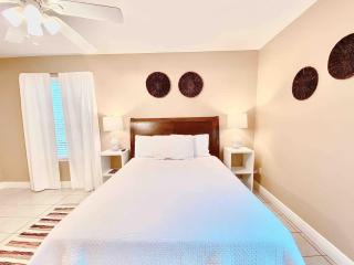 Bright & Spacious Getaway in Lovely NE Tallahassee - 1