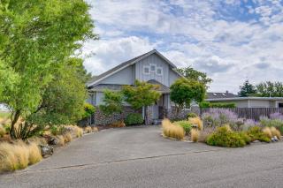 Steps to Beach Home with Hot Tub in Oak Harbor! - 0