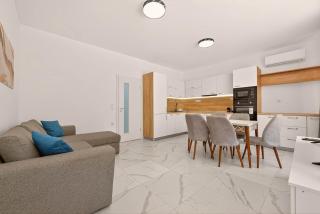 Zhelyazkova Sunny 2BR Apartment Varna - 9