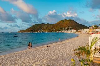 Suite 7 Mogador Residence, 1BR, brand-new, rare & luxury, beachfront - 8