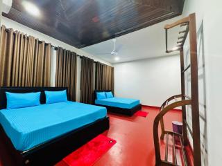 The Regent - IBC Road - 0