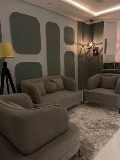 The Greystone Luxe - 8