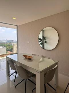 Apartamento 1005 espectacular y central - 0