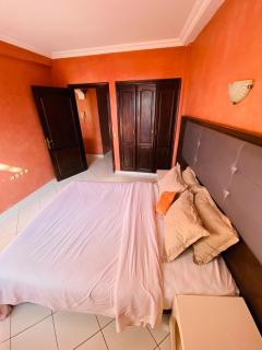 Stunning and Comfortable Apartment 5 - 2