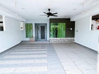 MiuMiu Homestay - 2