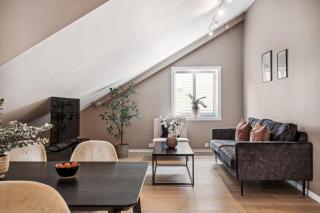 Beautiful 3-room city center apartment - 0