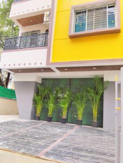 Hotel Shree Krishna Inn - 4