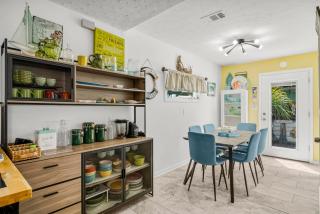 Pet Friendly Beach House - Shore Nuff Beachy by Panhandle Getaways - 4