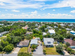 Pet Friendly Beach House - Shore Nuff Beachy by Panhandle Getaways - 5