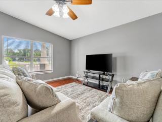 10min to Downtown 3BD 2 FullBath - 6