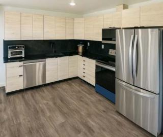 Sooke Mountain View Suite - 6
