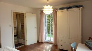 Sonnige 2-Zimmer Wohnung mit Terrasse und Garten - 4