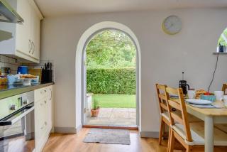 Vine Cottage - 2