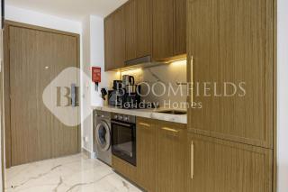 Bloomfields Supreme Stu In Azizi Riviera - 2