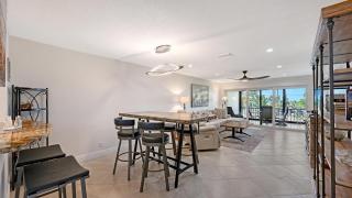 Crescent Royale 210 - 5