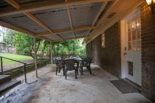Highland Drive Hideaway - 5