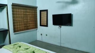 Oasis Place - 6