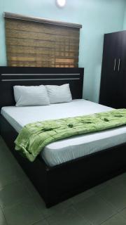 Oasis Place - 4