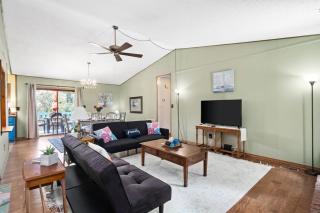 Eastview Drive Jolly Green Giant - 4