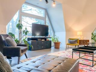 Bell Circle Eccentric Geodesic Dome-Home - 5