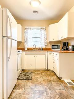 Boswell Bungalow 2 - 6