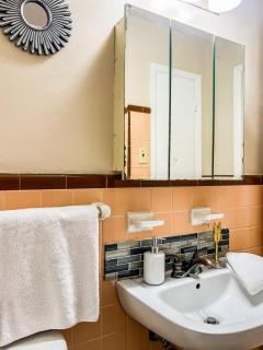 Boswell Bungalow 2 - 4