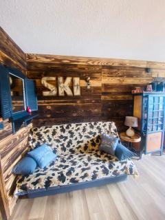 vue splendide montagnes centre village pieds des pistes et remontées Mécaniques - La Chal - 8